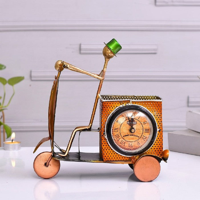 Scooter Pen Stand with Clock