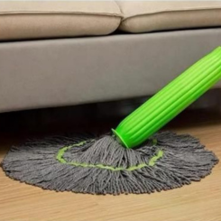 Self-twisting Water Rotating Mop